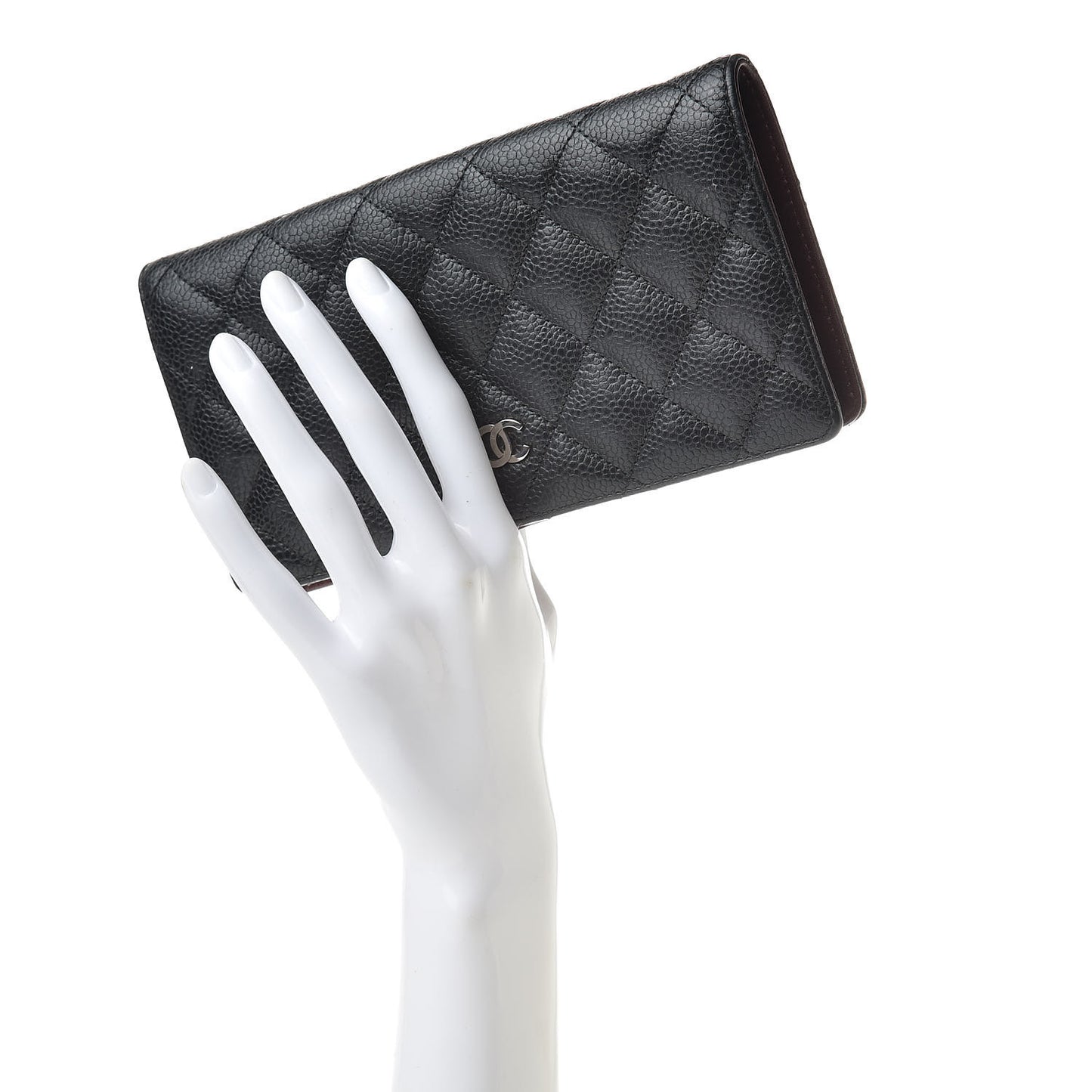 Caviar Quilted Yen Wallet Black