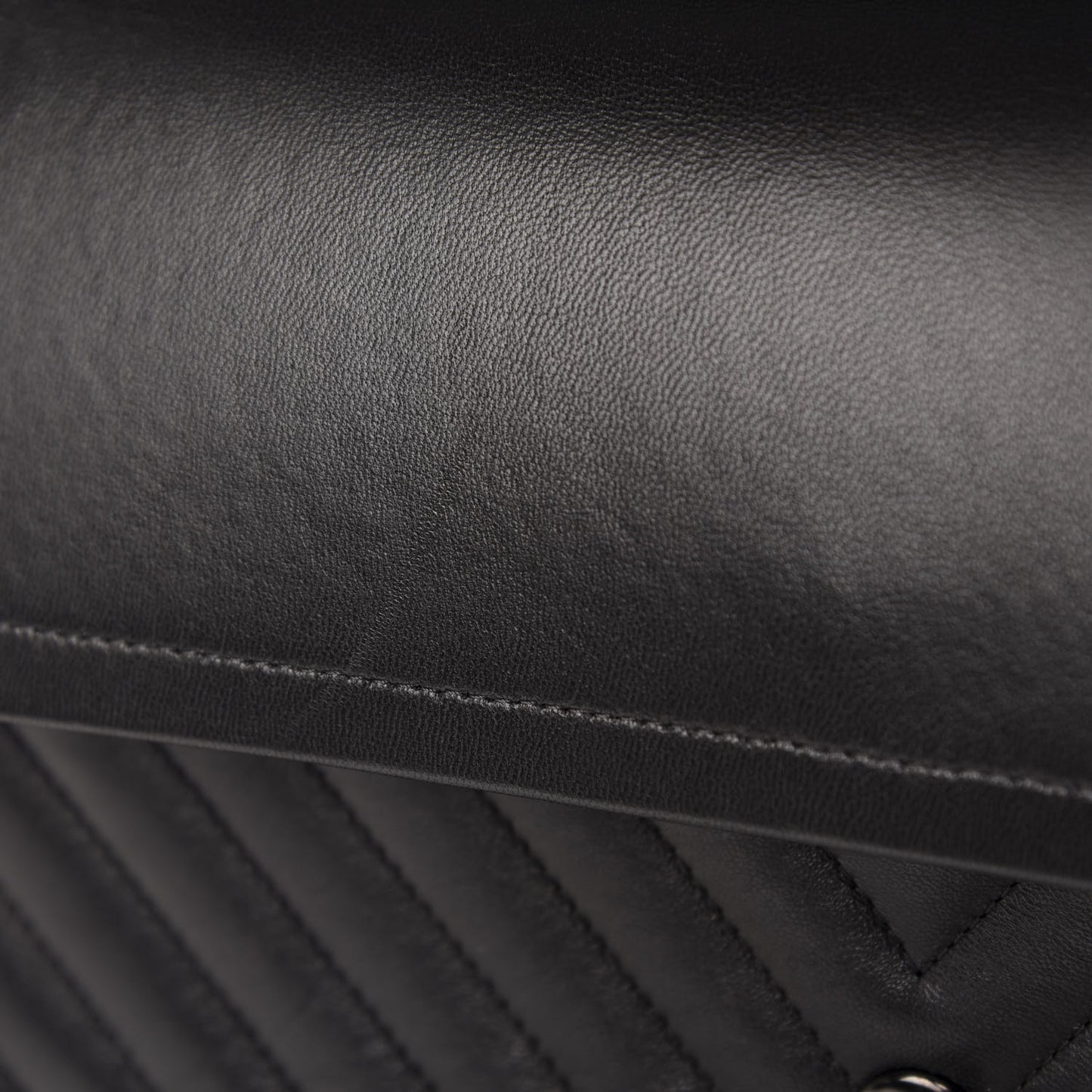 Lambskin Chevron Quilted Jumbo Double Flap So Black