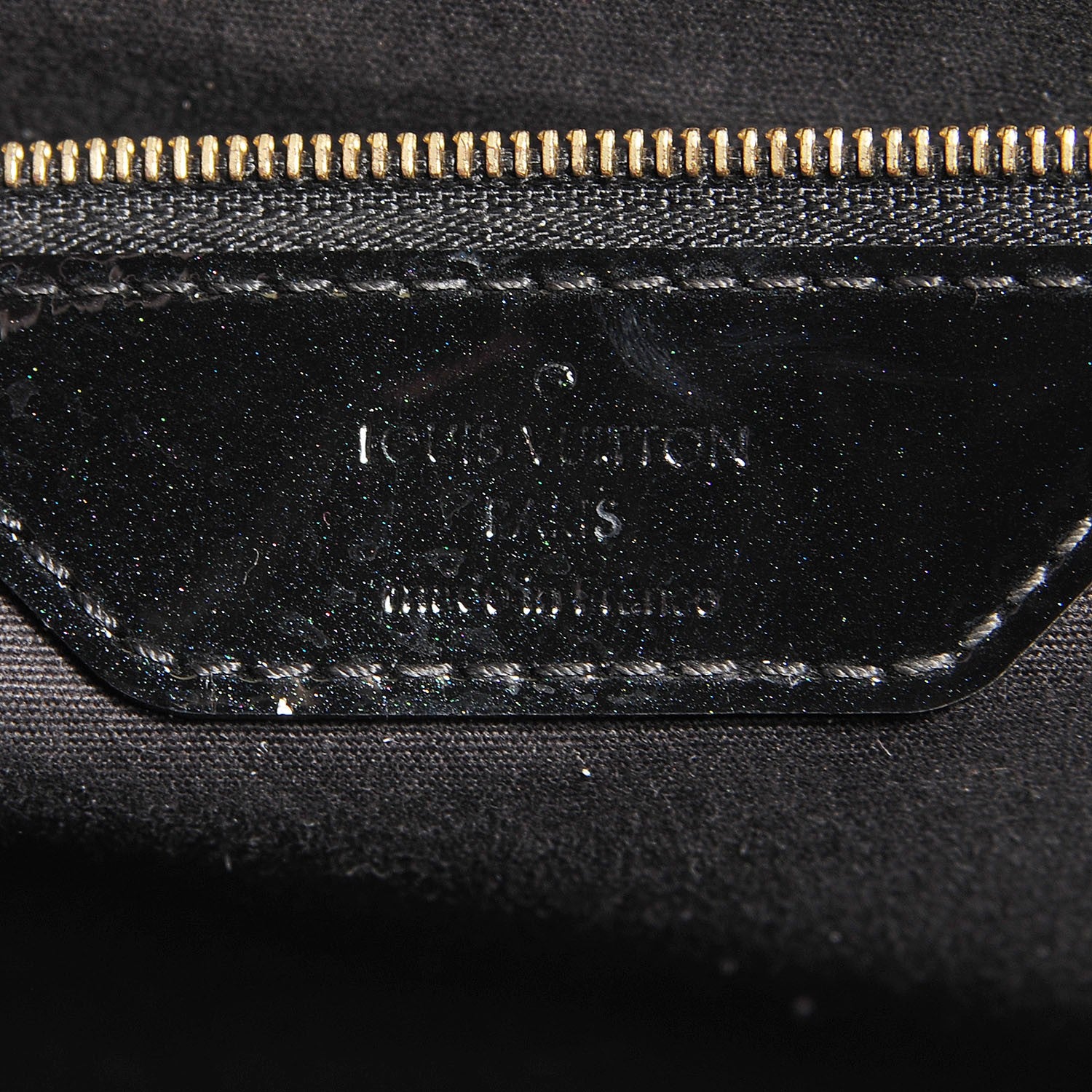 Louis Vuitton Vernis Brea MM Black 6 of 7