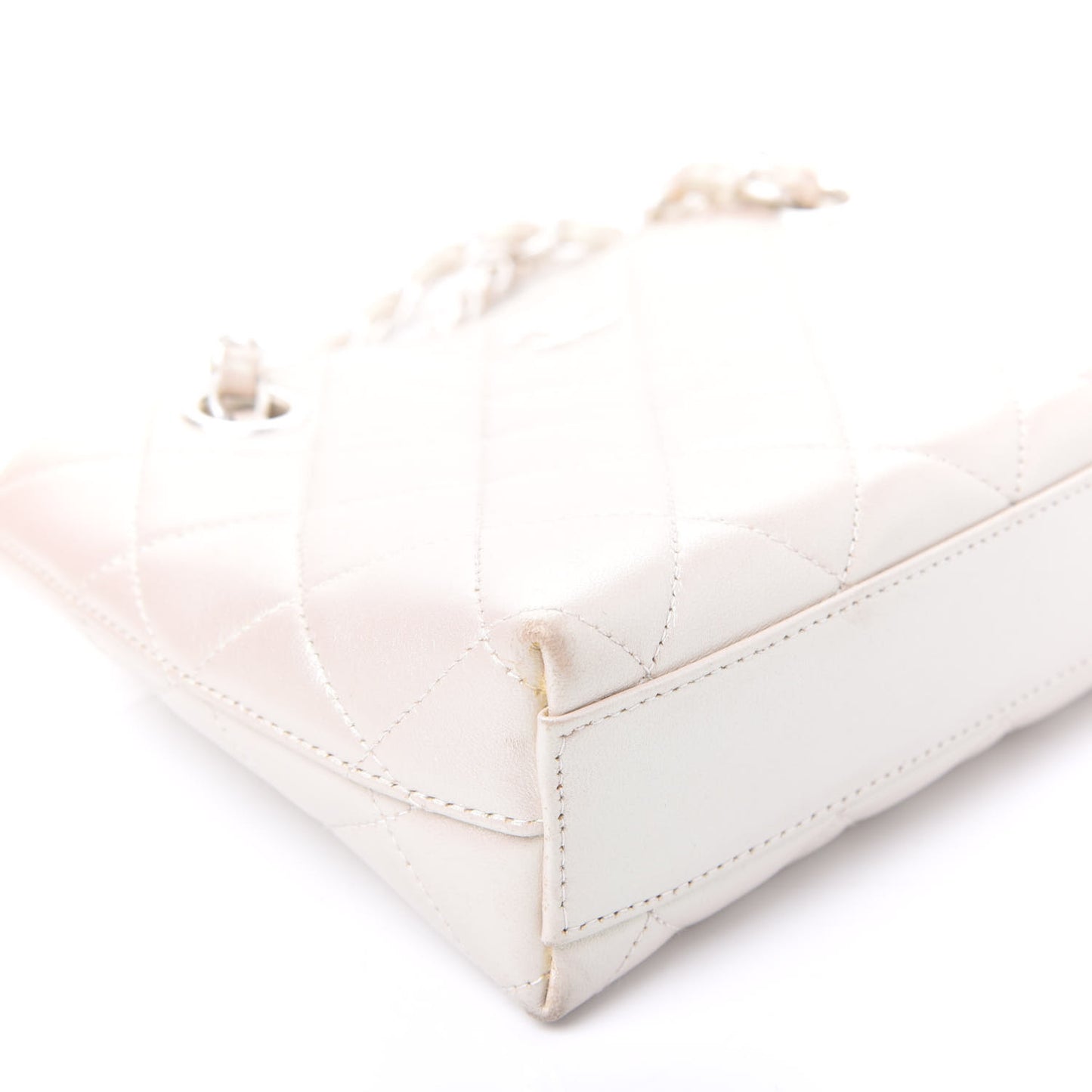 Iridescent Lambskin Quilted Pochette White
