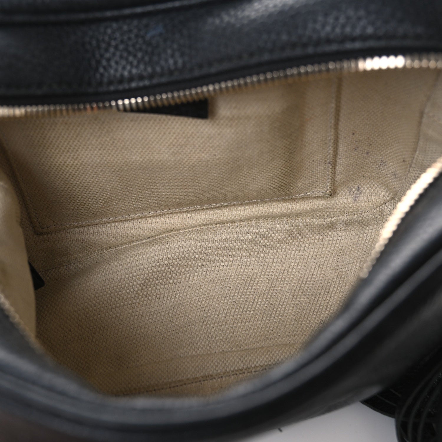 Gucci Pebbled Calfskin Small Soho Disco Bag Black 5 of 13