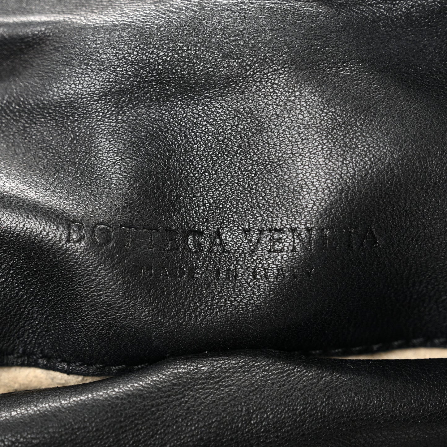 Nappa Intrecciato Ball Hobo Black