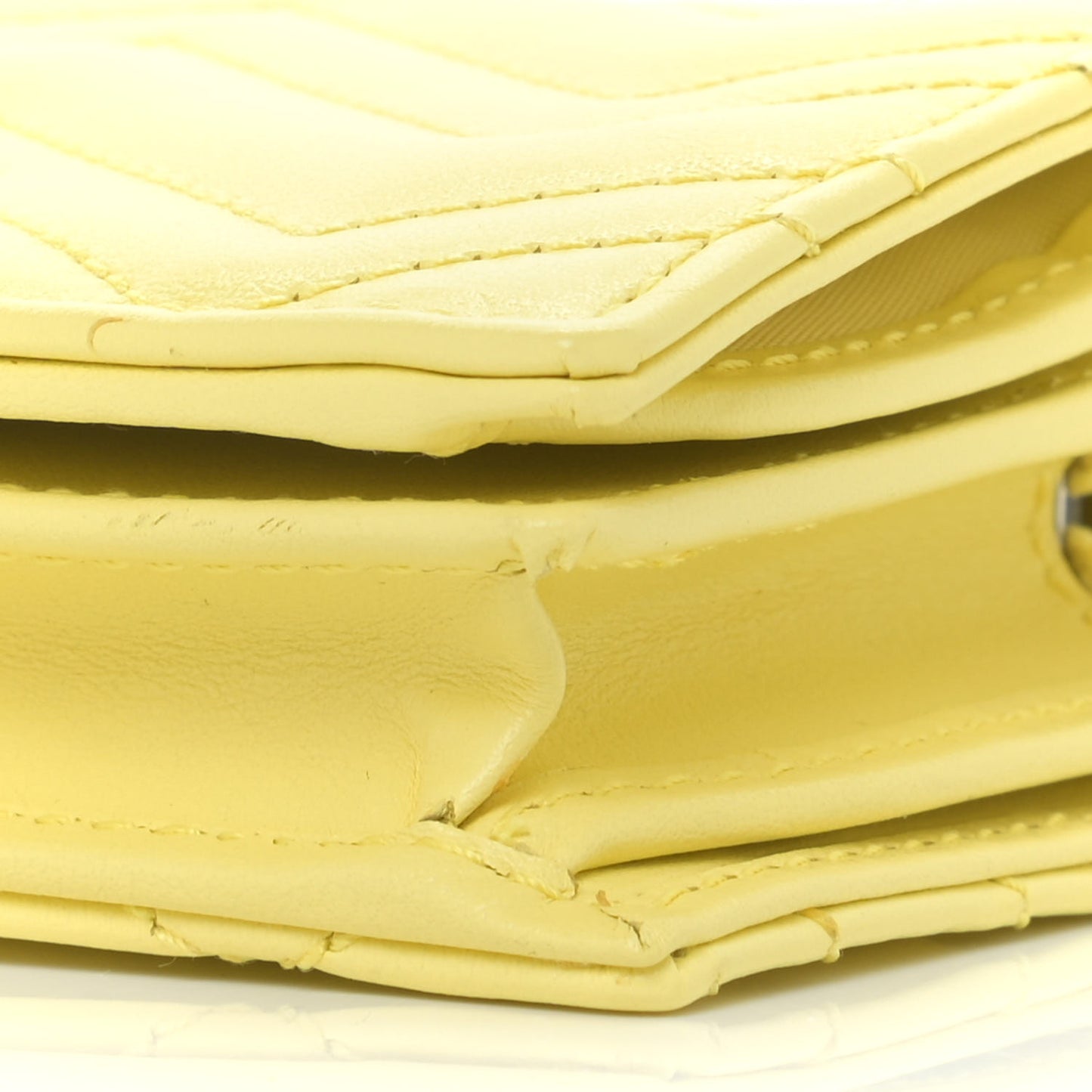 Calfskin Matelasse GG Marmont Mini Wallet On Chain Banana