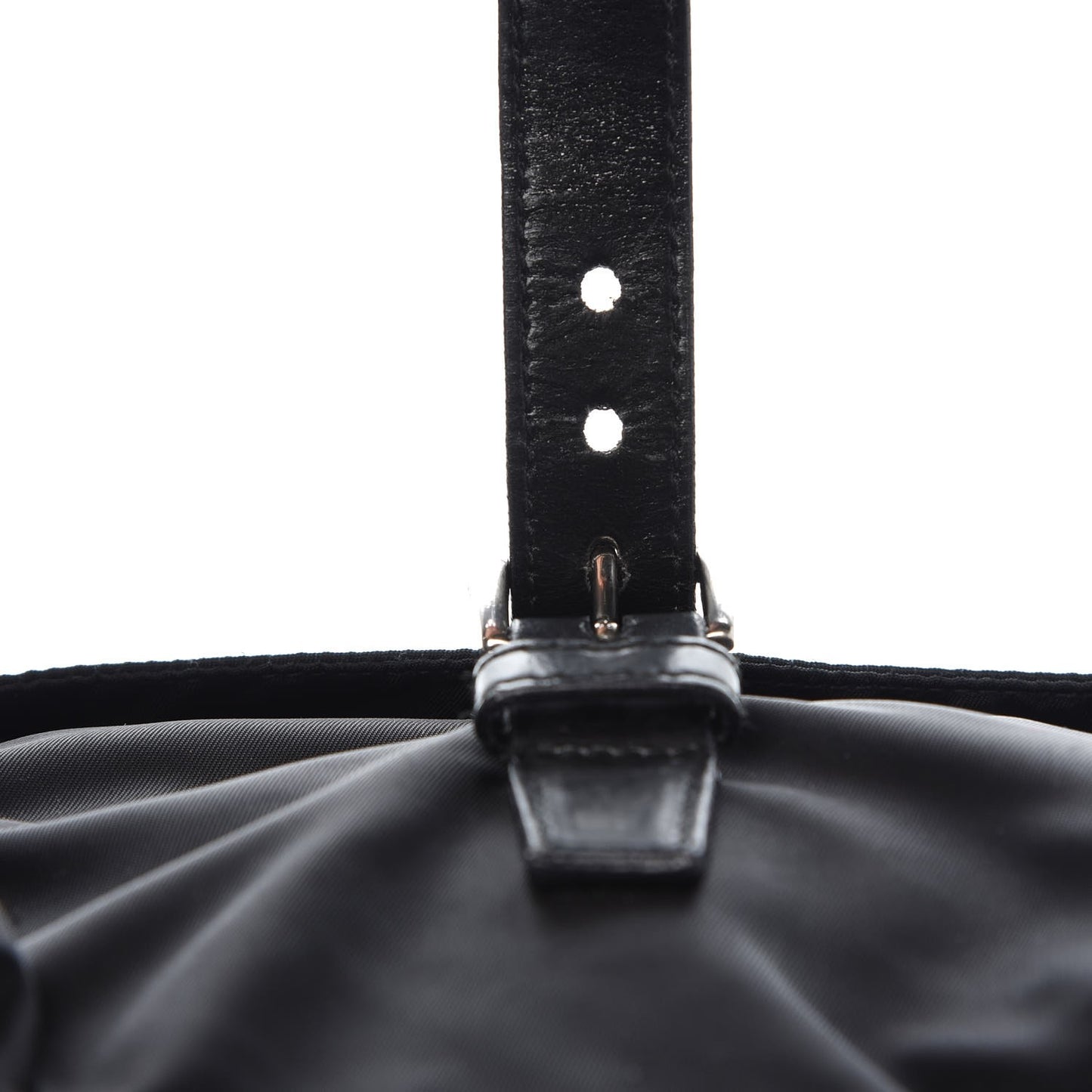 Nylon Vela Messenger Black