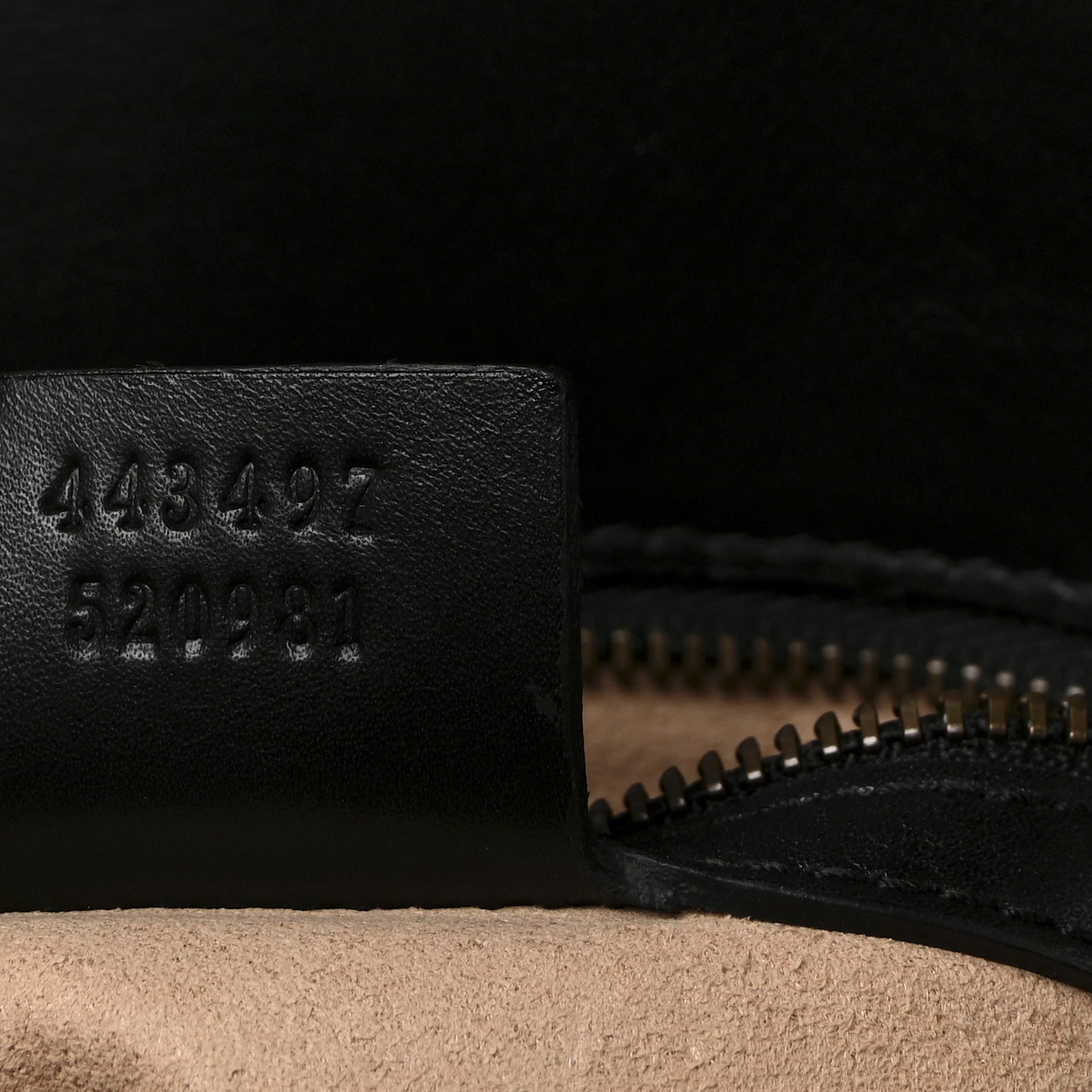 Calfskin Matelasse Small GG Marmont Shoulder Bag Black