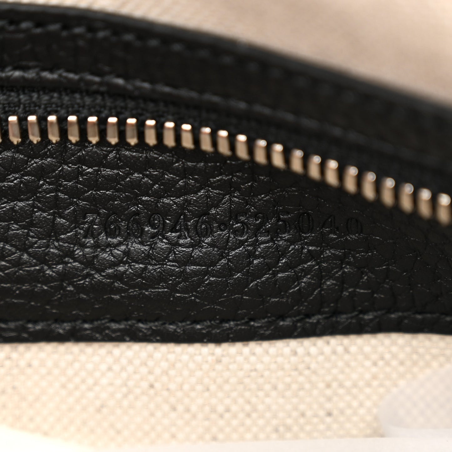 Piuma Calfskin Jumbo GG Embossed Medium Messenger Bag Black