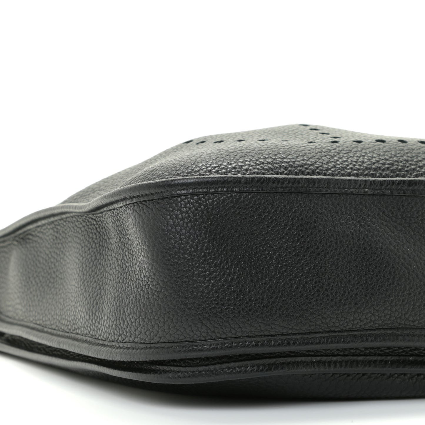 Taurillon Clemence Evelyne III GM Black