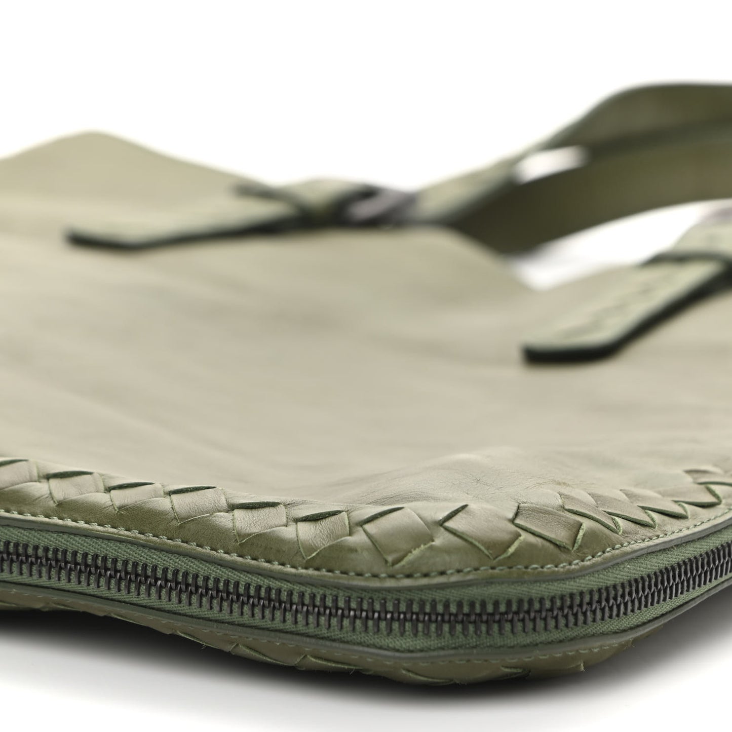 Light Calfskin Intrecciato Side Zip Medium Tote Green