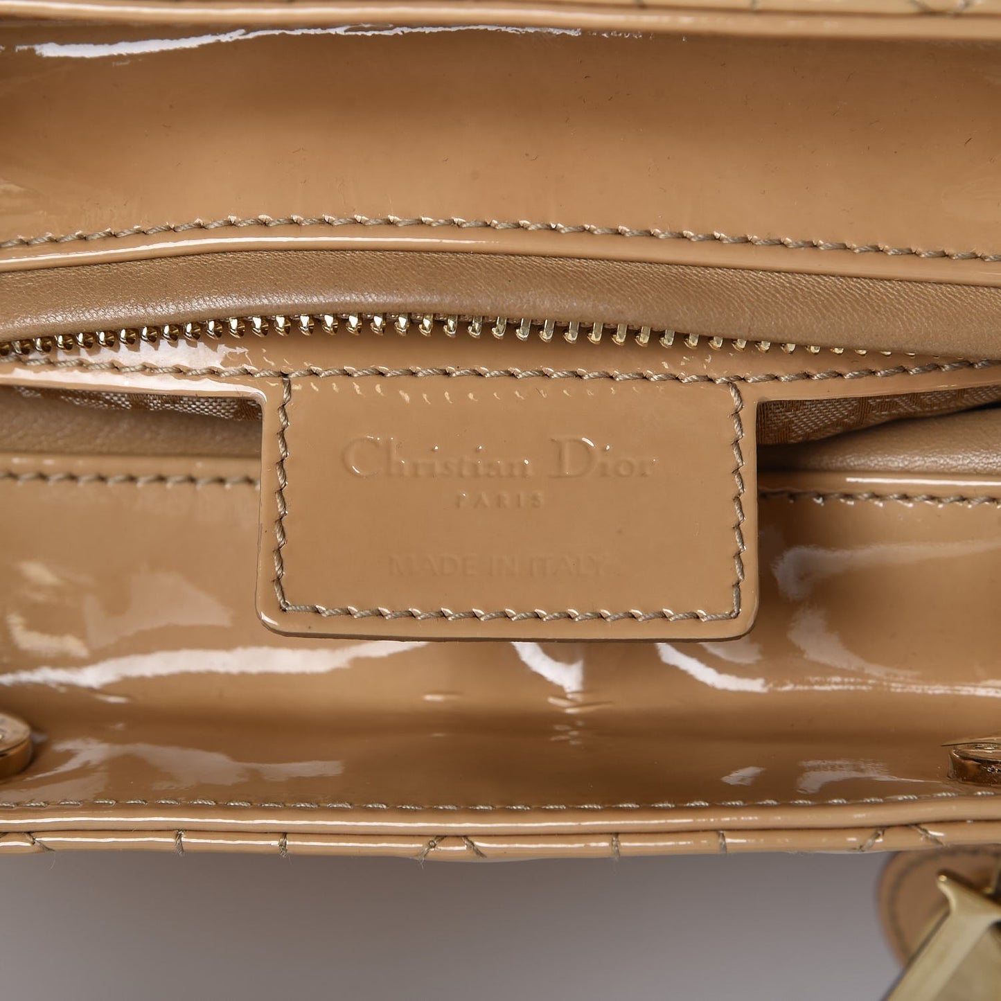 Patent Cannage Medium Lady Dior Beige