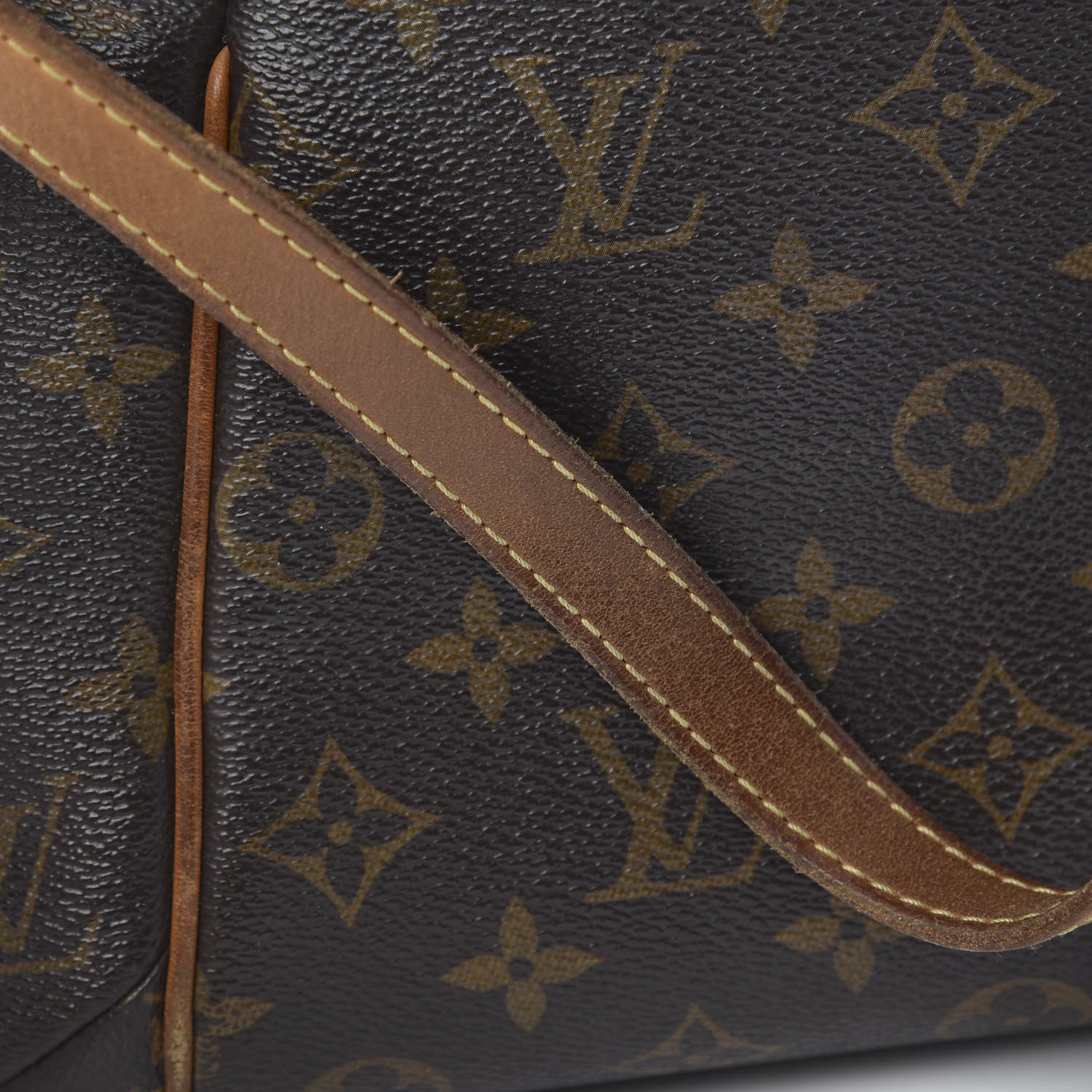 Louis Vuitton Monogram Totally PM 17 of 19