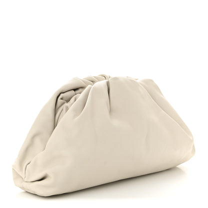 Bottega Veneta Smooth Butter Calf The Pouch Oversized Clutch Plaster 3 of 10