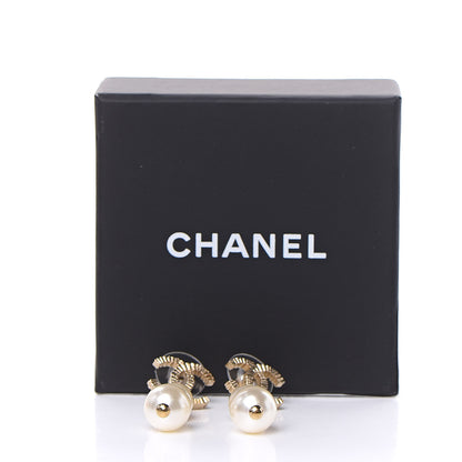 Chanel Pearl CC Drop Earrings Gold 5 of 5