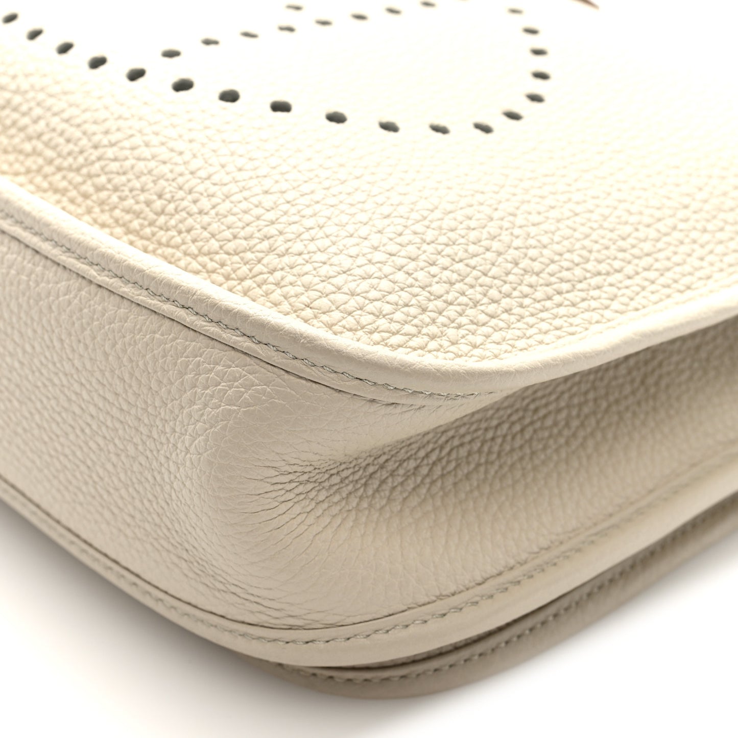 Taurillon Clemence EVELYNE III PM Beton