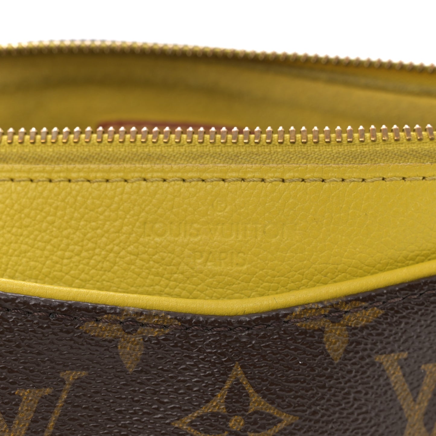 Monogram Pallas Pistache