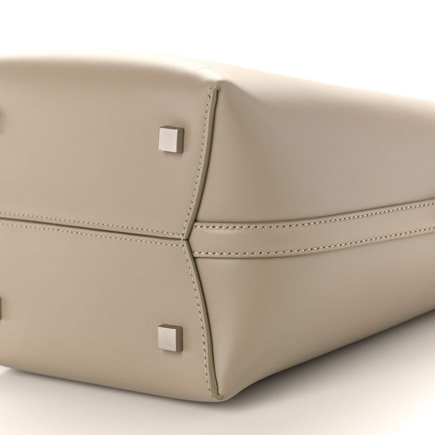 Shiny Calfskin Le 37 Bucket Bag Sea Salt
