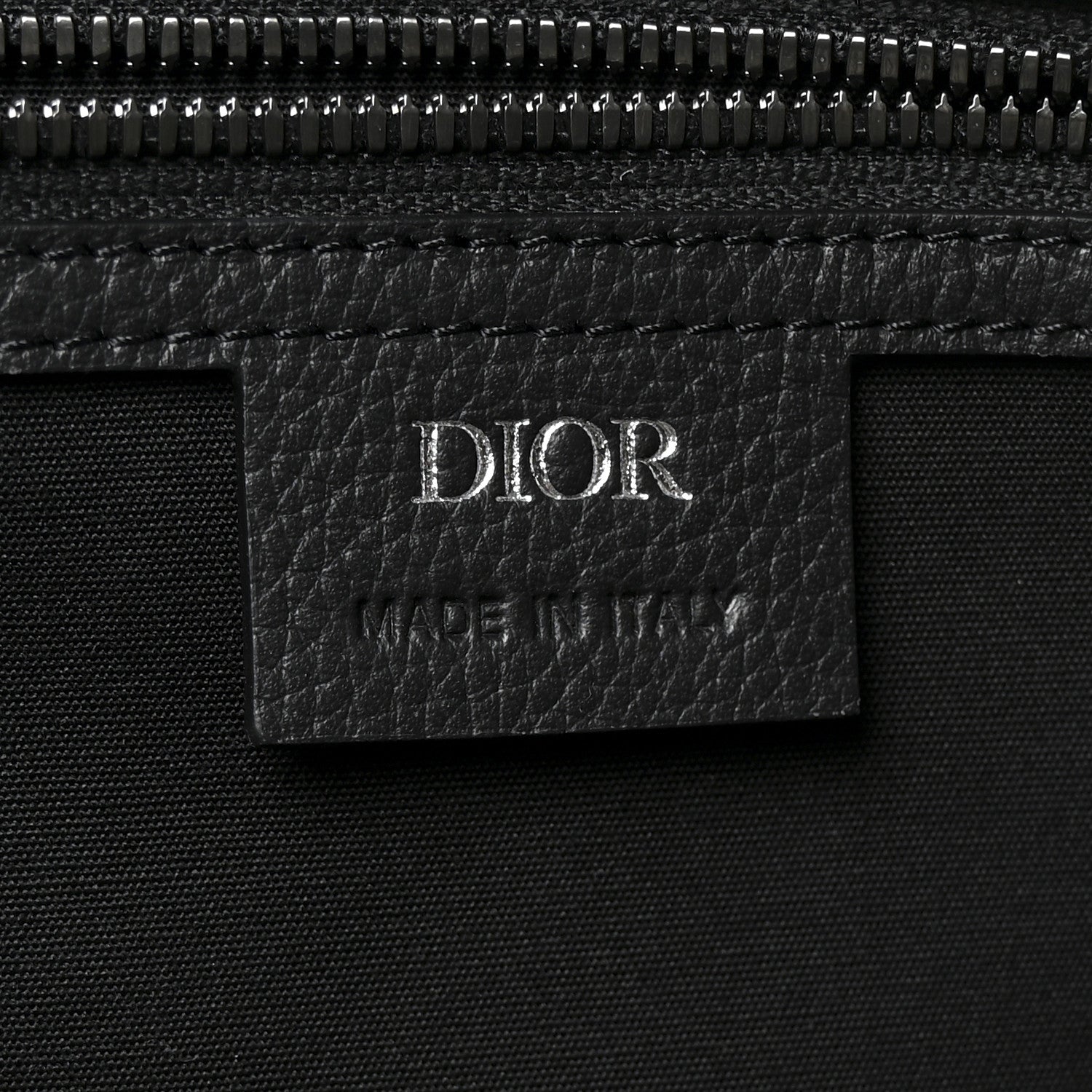 Christian Dior Maxi Oblique Jacquard Weekender 40 Beige Black 5 of 9