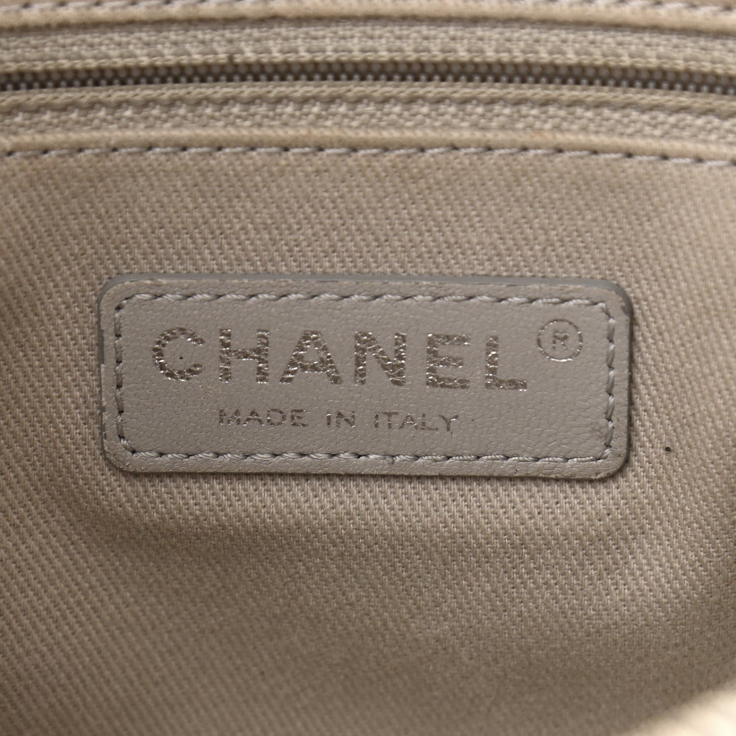 Chanel Caviar Quilted Jumbo Easy Flap Black 5 of 12
