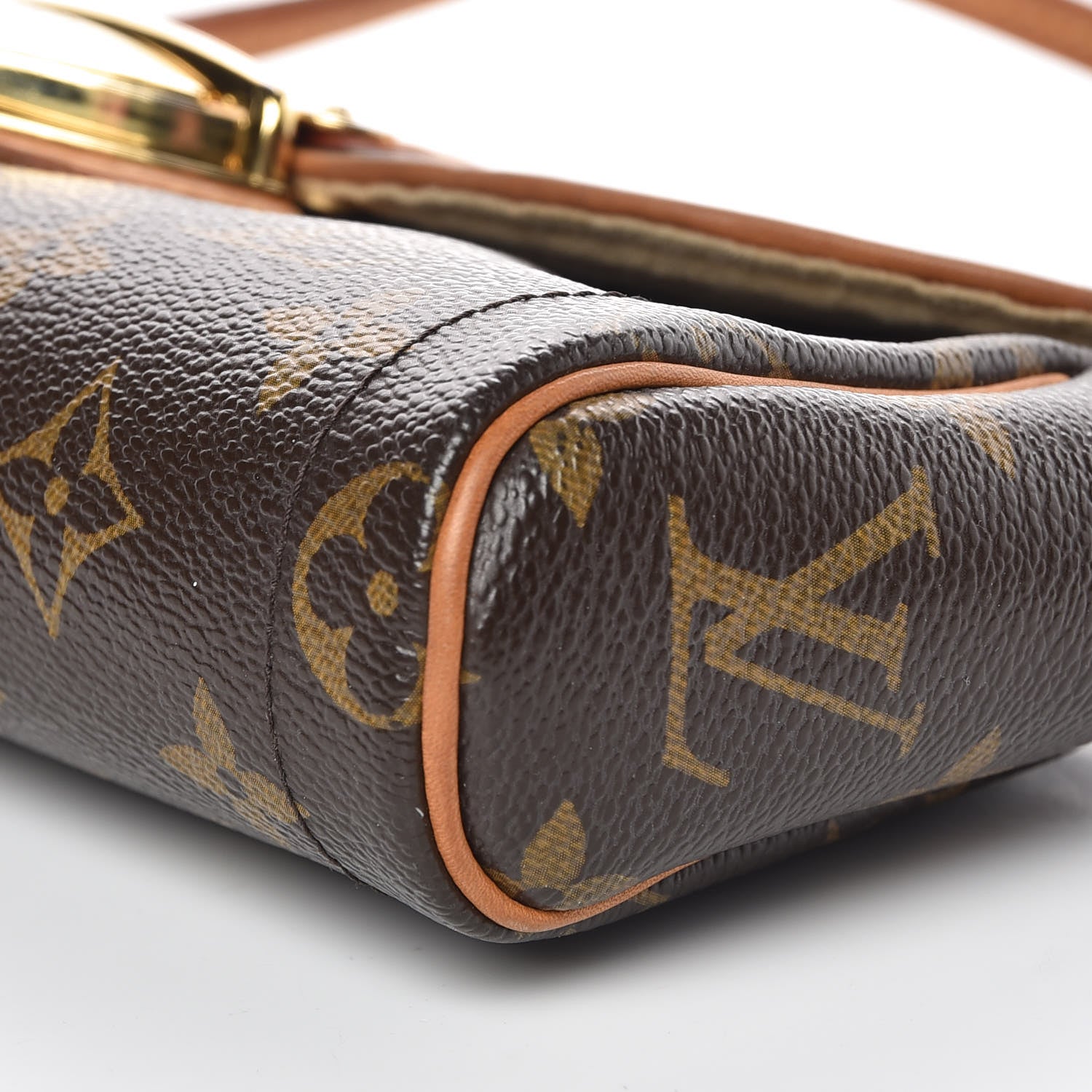 Louis Vuitton Monogram Beverly Clutch 11 of 14