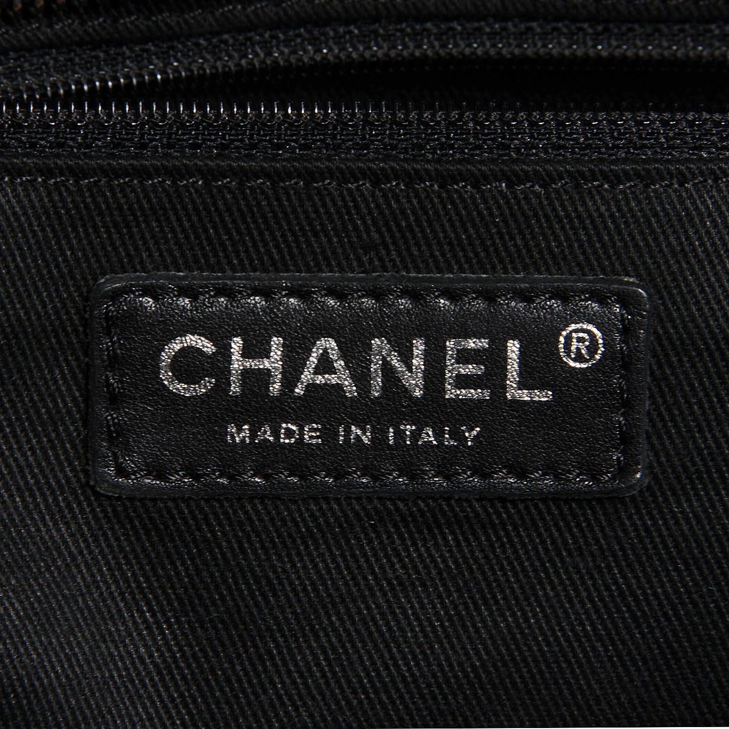 Chanel Calfskin Small Diamond Stitch Tote Black 6 of 7