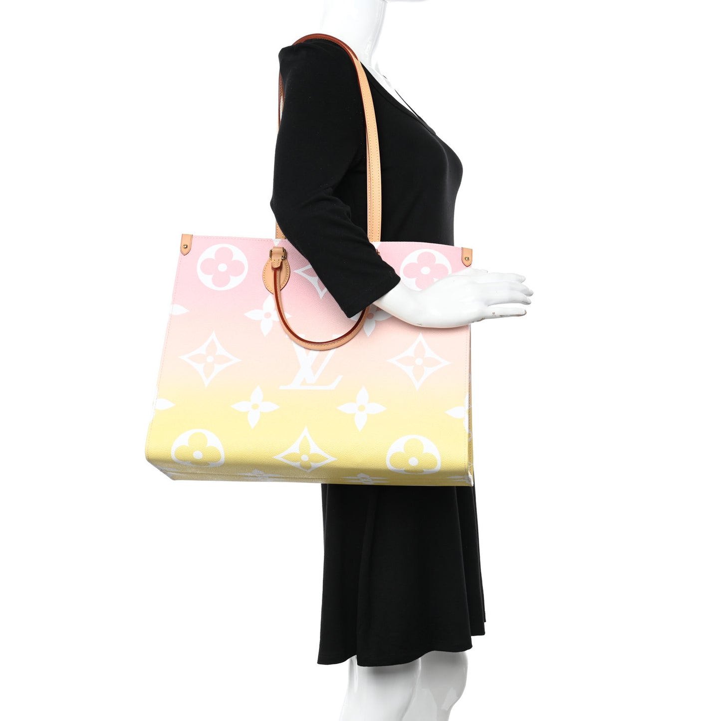 Monogram Giant By The Pool OnTheGo GM Light Pink