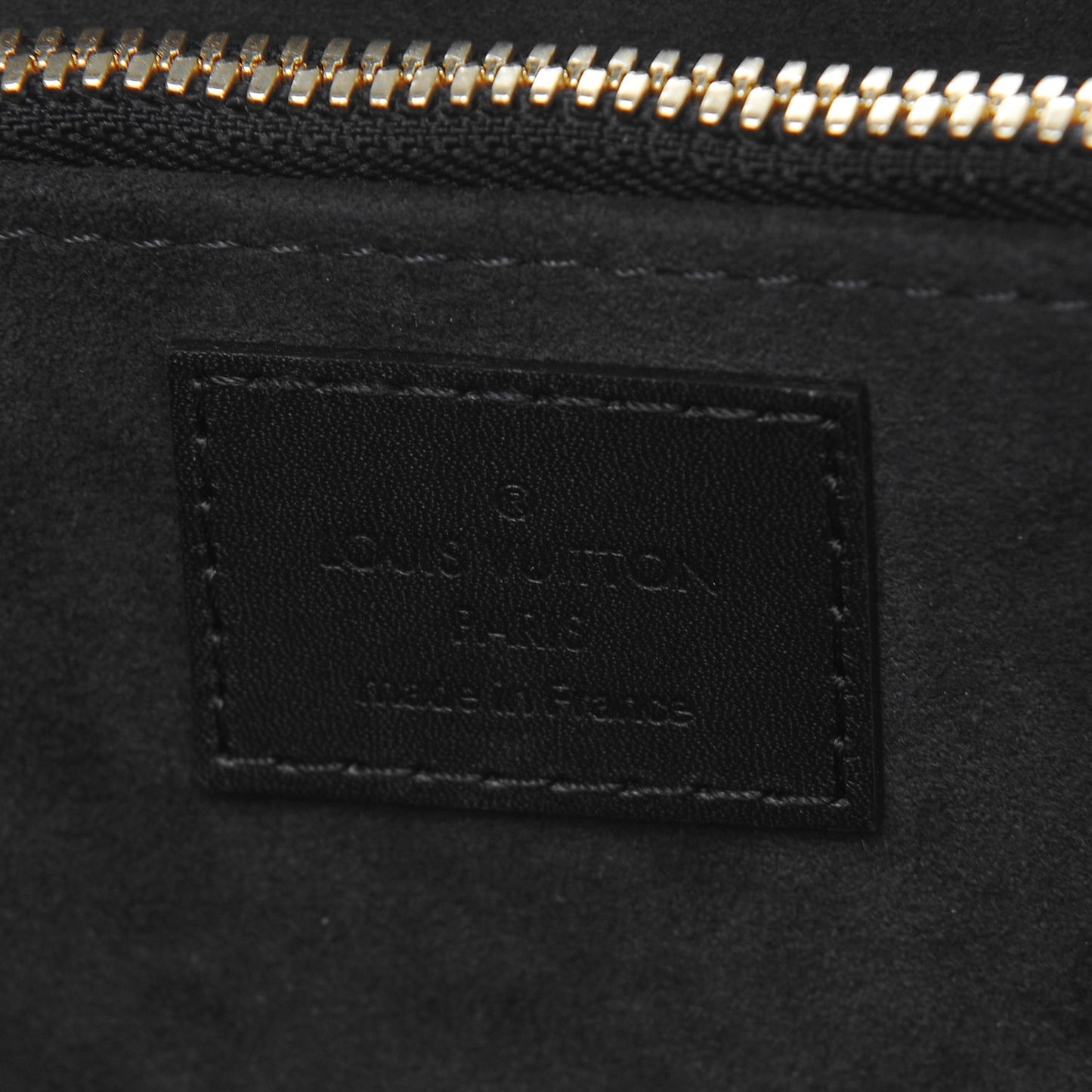 Monogram Cuir Plume Very Tote GM Black
