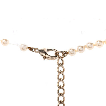 Chanel Pearl CC Necklace Gold 6 of 7