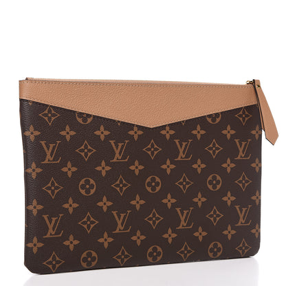 Louis Vuitton Monogram Daily Pouch Sesame 2 of 7
