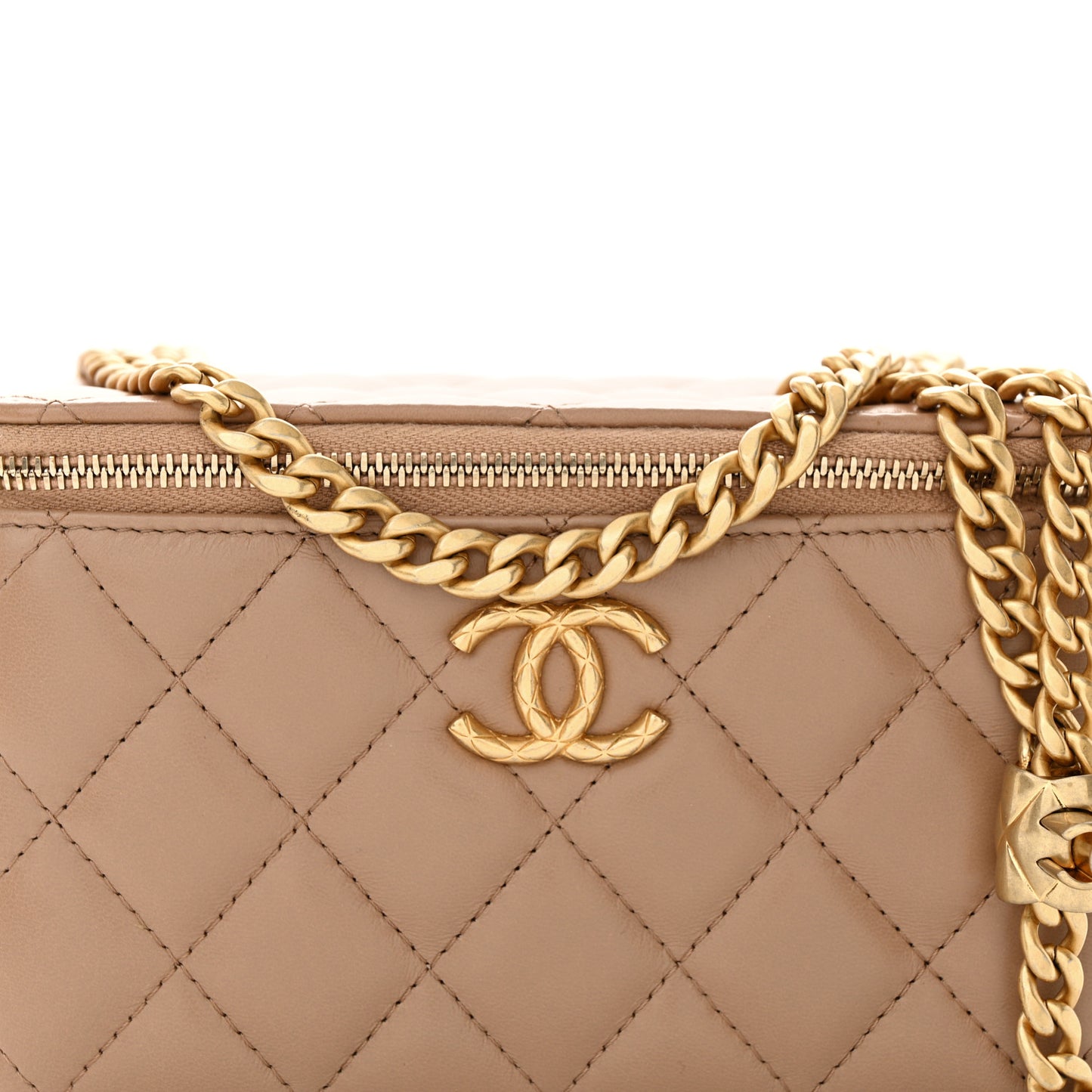 Lambskin Quilted Small Pillow Crush Vanity Case With Chain Beige