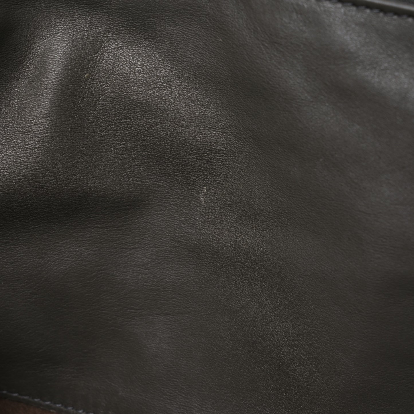 Calfskin Intrecciato Large Leggero Tote Kaki Fondente
