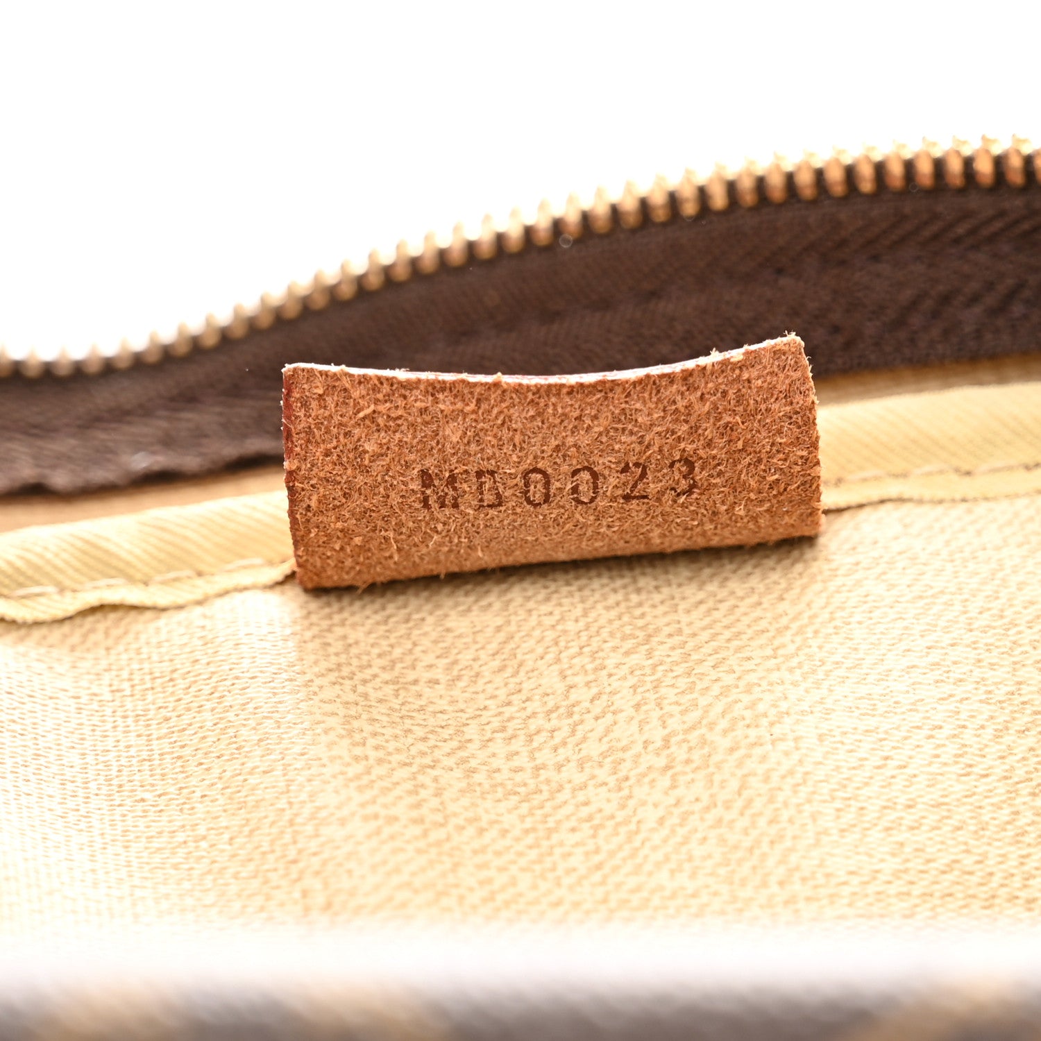Louis Vuitton Monogram Deauville 7 of 12