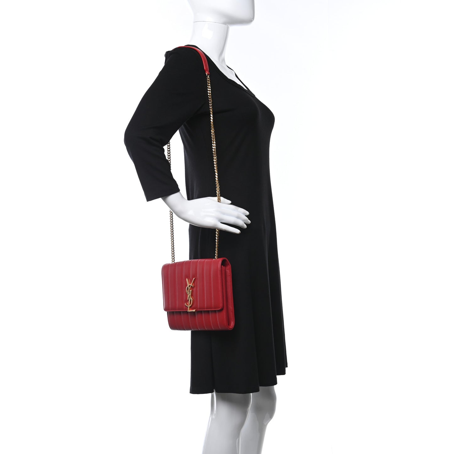 Lambskin Matelasse Monogram Vicky Chain Wallet Rouge Eros