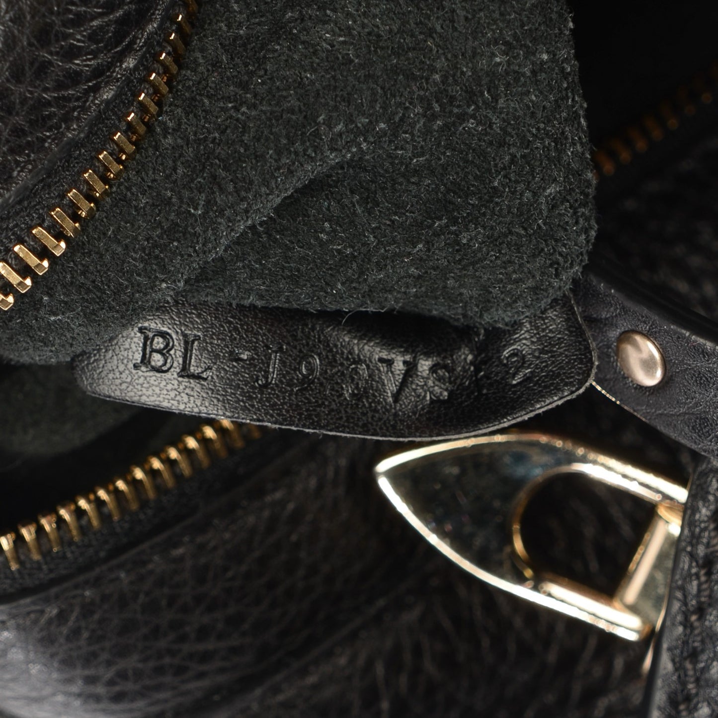 Alce Printed Calfskin Medium Rockstud Tote Black