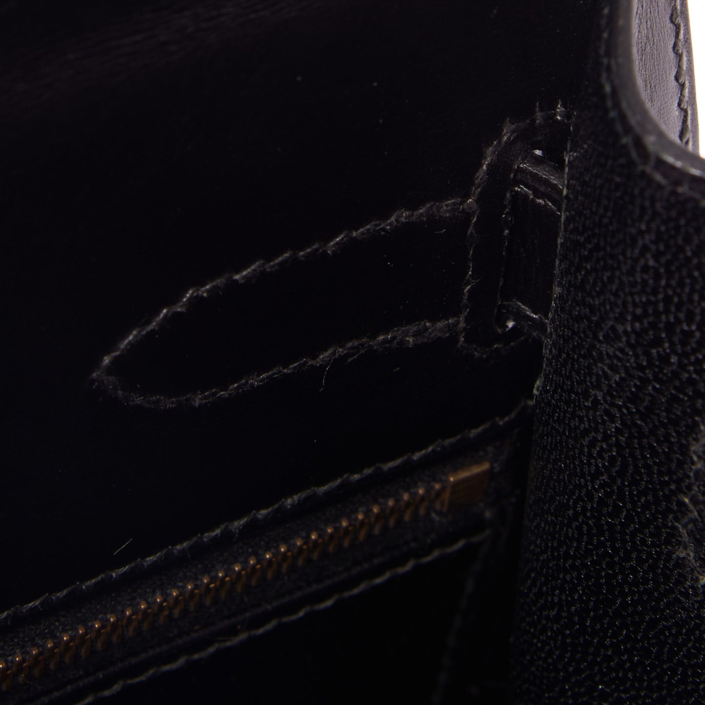Box Kelly Sellier 32 Black