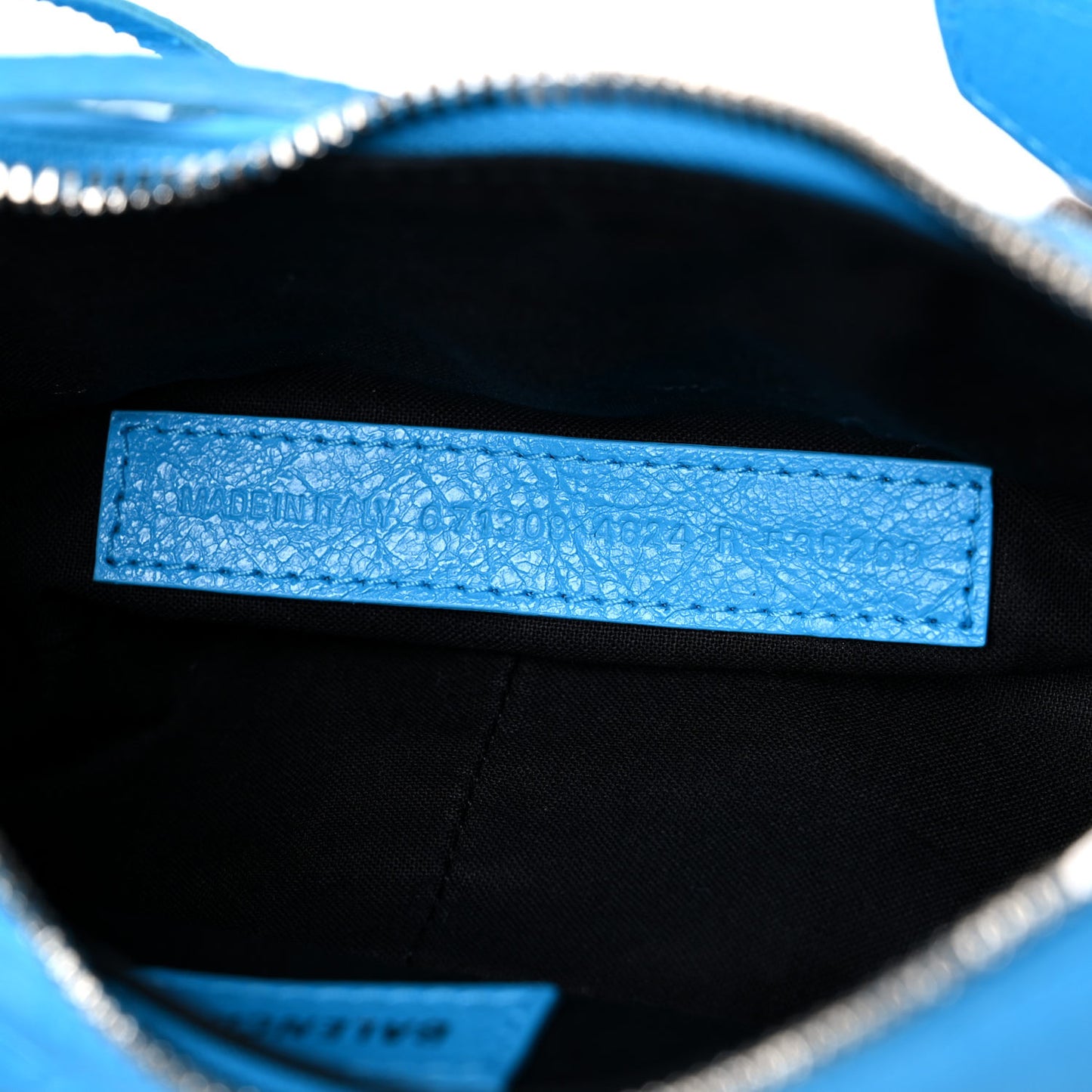 Agneau Arena Le Cagole Shoulder Bag XS Cyan