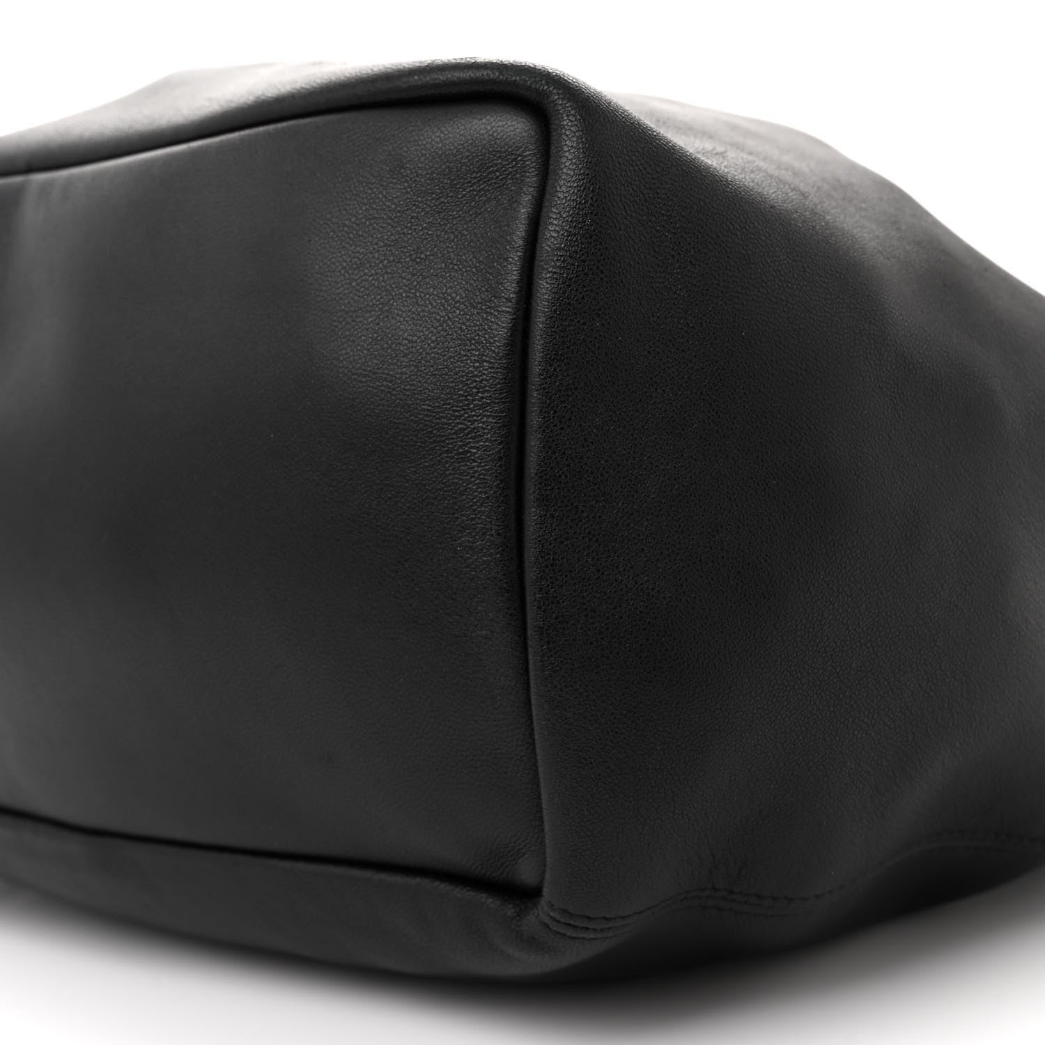 Loewe Nappa Medium Squeeze Bag Black 9 of 12
