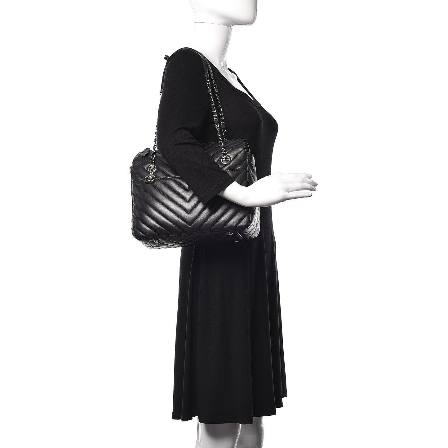 Lambskin Surpique Chevron Quilted Tote Black