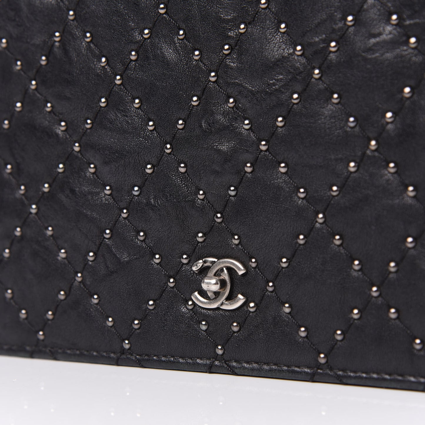 Crumpled Lambskin Studded Paris Dallas Wallet On Chain WOC Black