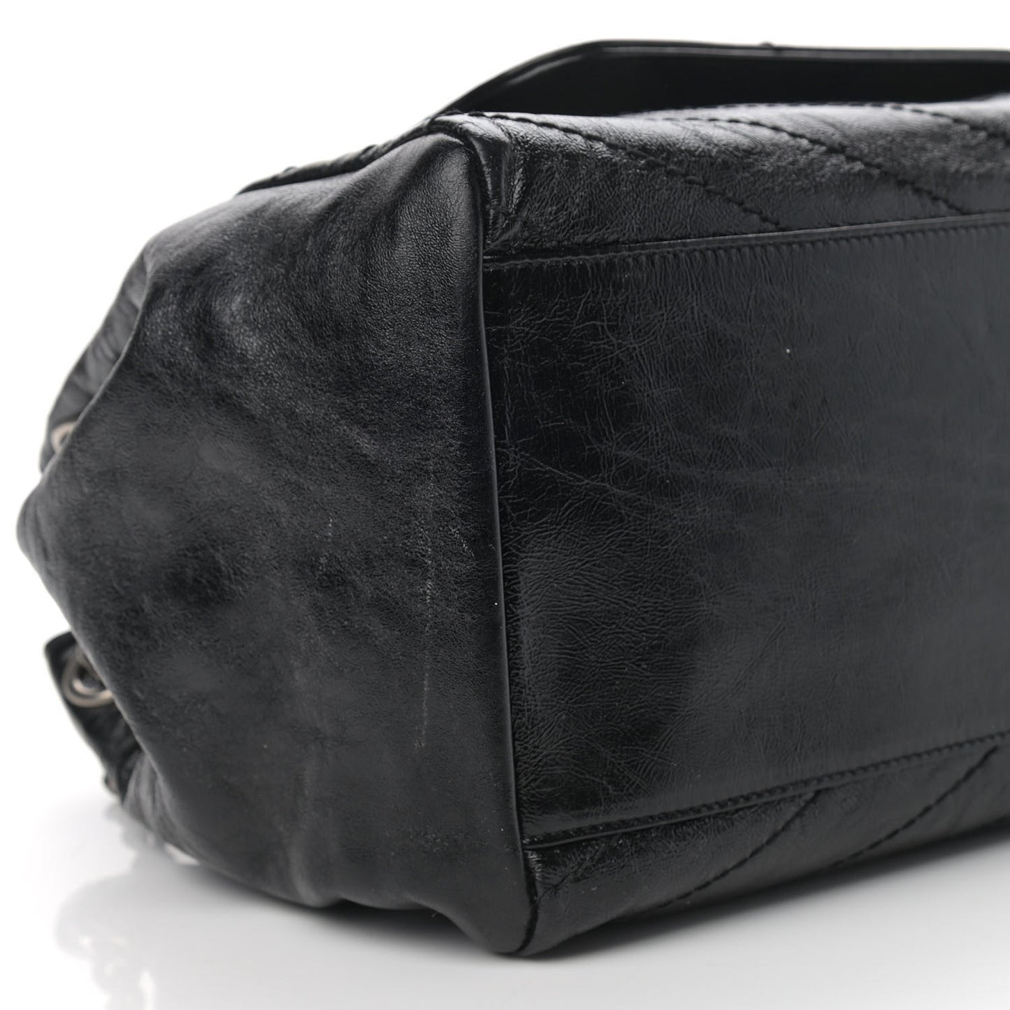 Pebbled Lambskin Chevron Monogram Large Nolita Black