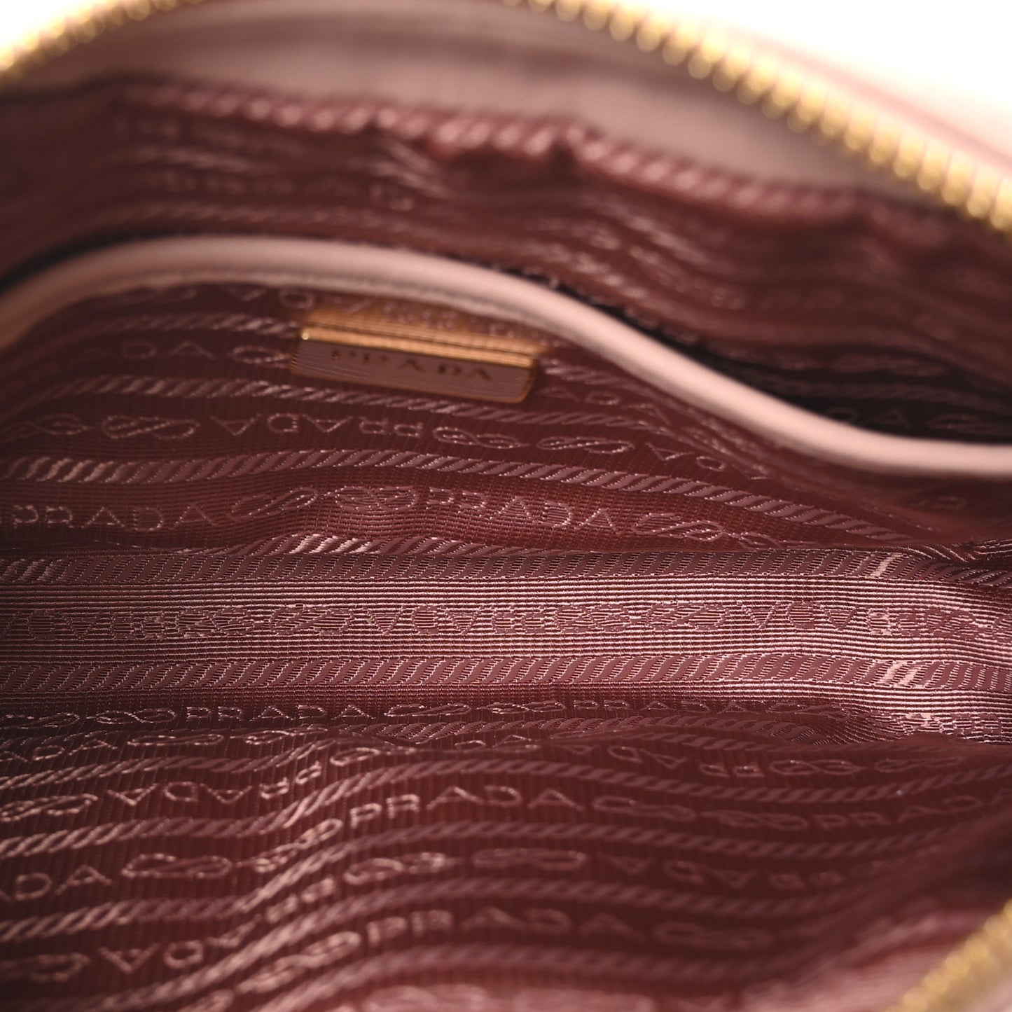 Nappa Gaufre Camera Bag Cipria