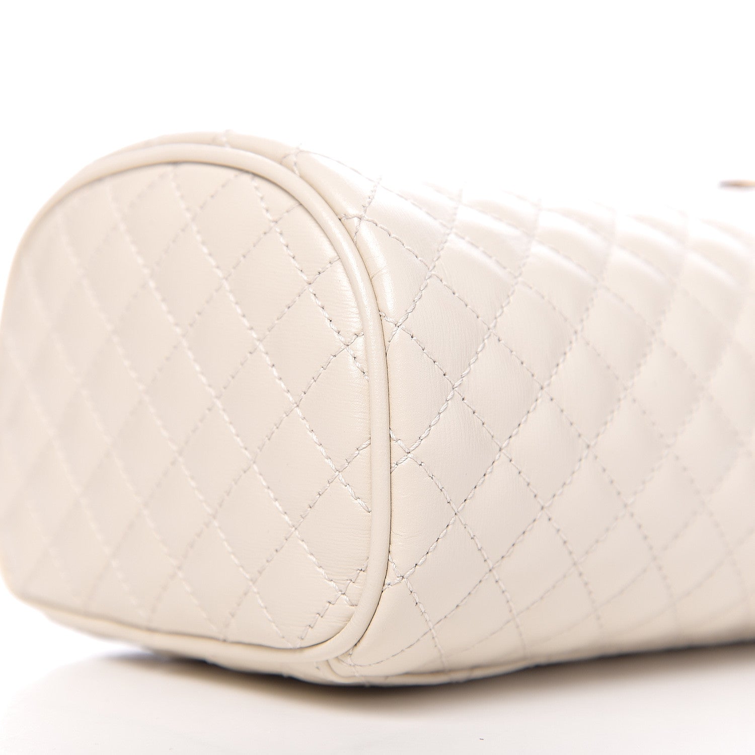 Gucci Calfskin Trapuntata Zumi Belt Bag Off White 9 of 10