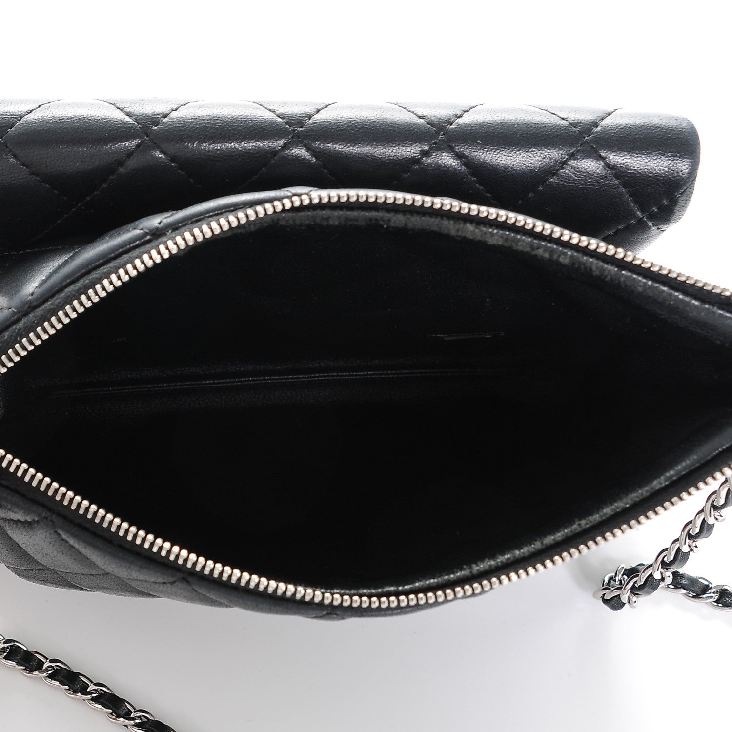 Chanel Lambskin Quilted Daily Zip Crossbody Black 5 of 9