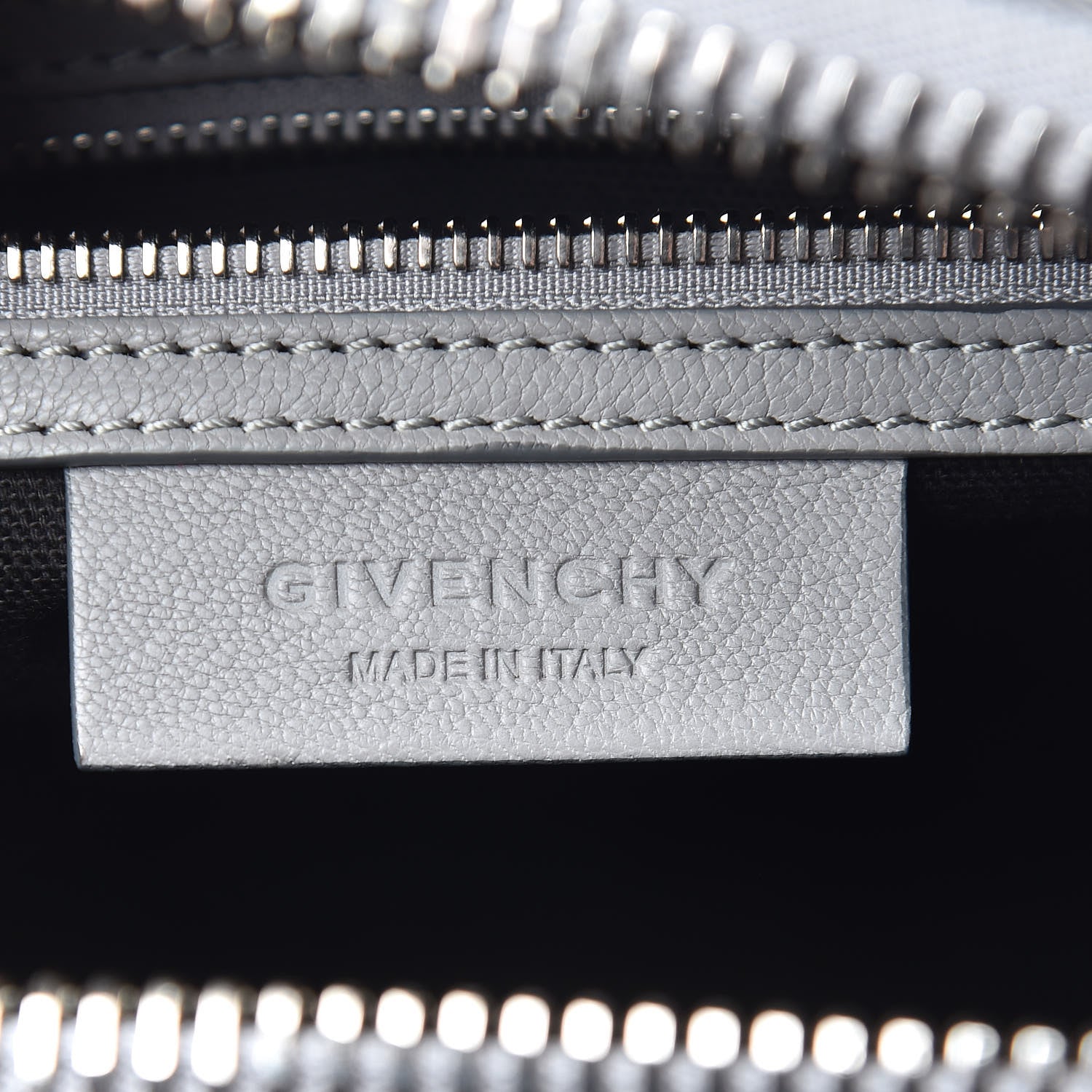 Givenchy Sugar Goatskin Small Antigona Pearl Grey 8 of 13