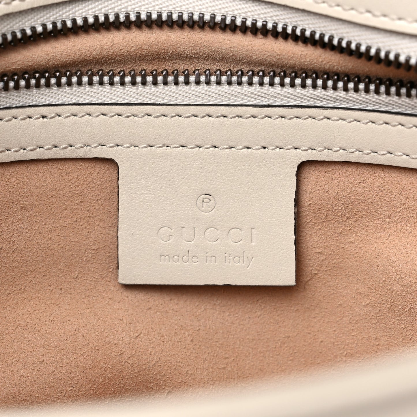 Calfskin Matelasse Small GG Marmont Shoulder Bag White