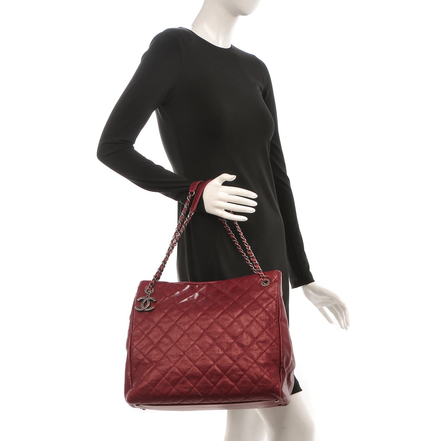 Chanel Iridescent Caviar Quilted Tall Chic Shopping Tote Red 2 of 7