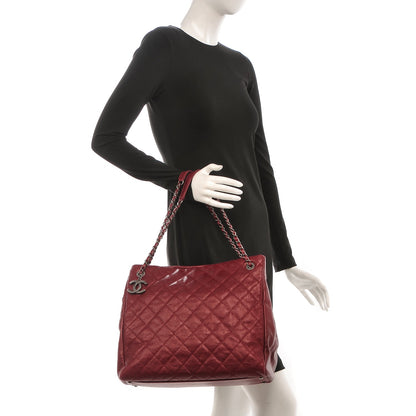Chanel Iridescent Caviar Quilted Tall Chic Shopping Tote Red 2 of 7
