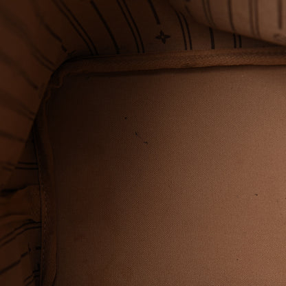 Louis Vuitton Monogram Neverfull MM 14 of 25