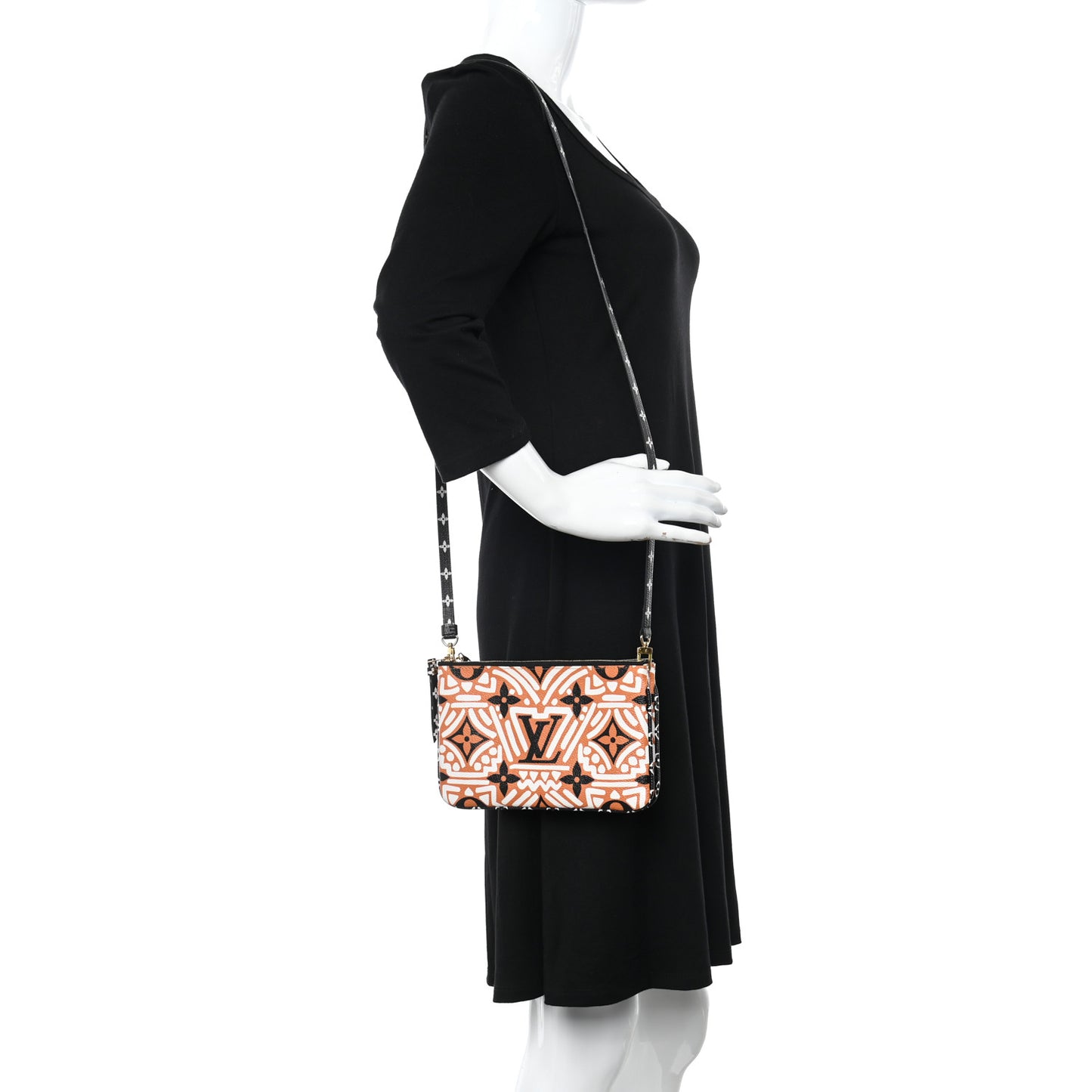 Monogram Giant Crafty Double Zip Pochette Creme Caramel