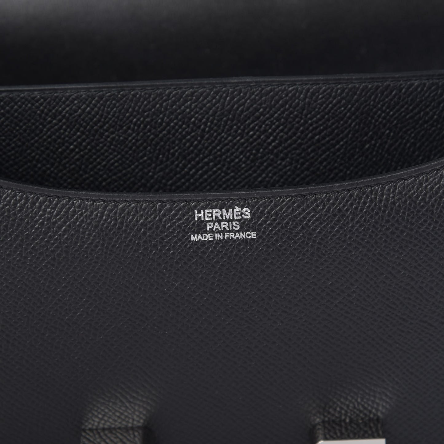 Epsom Constance 24 Black
