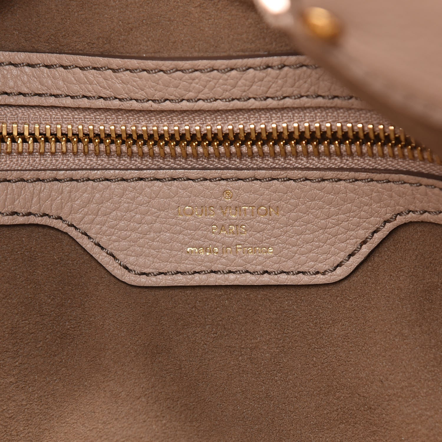 Louis Vuitton Mahina XL Coquille 6 of 8