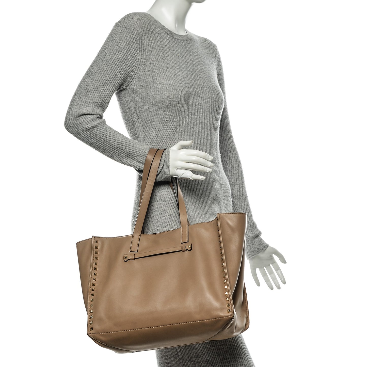 Nappa Medium Rockstud Soft Tote Nude